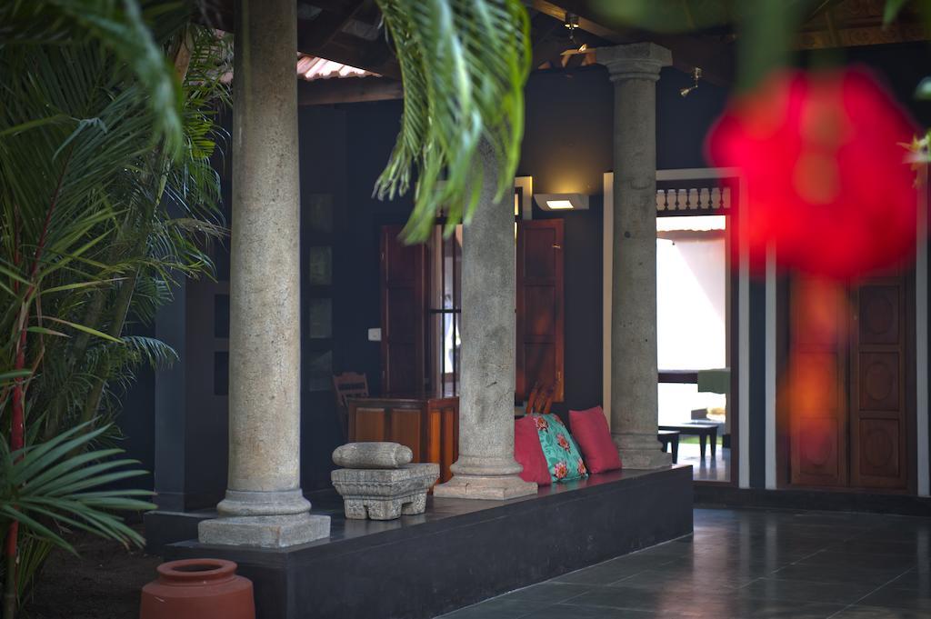 Purity At Lake Vembanad Mararikulam Exterior photo